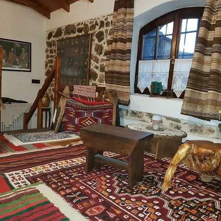 Niko's Traditional Stone House Casa de Férias *