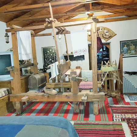 Casa de Férias Niko's Traditional Stone House *