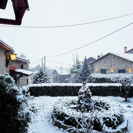 Niko's Traditional Stone House *